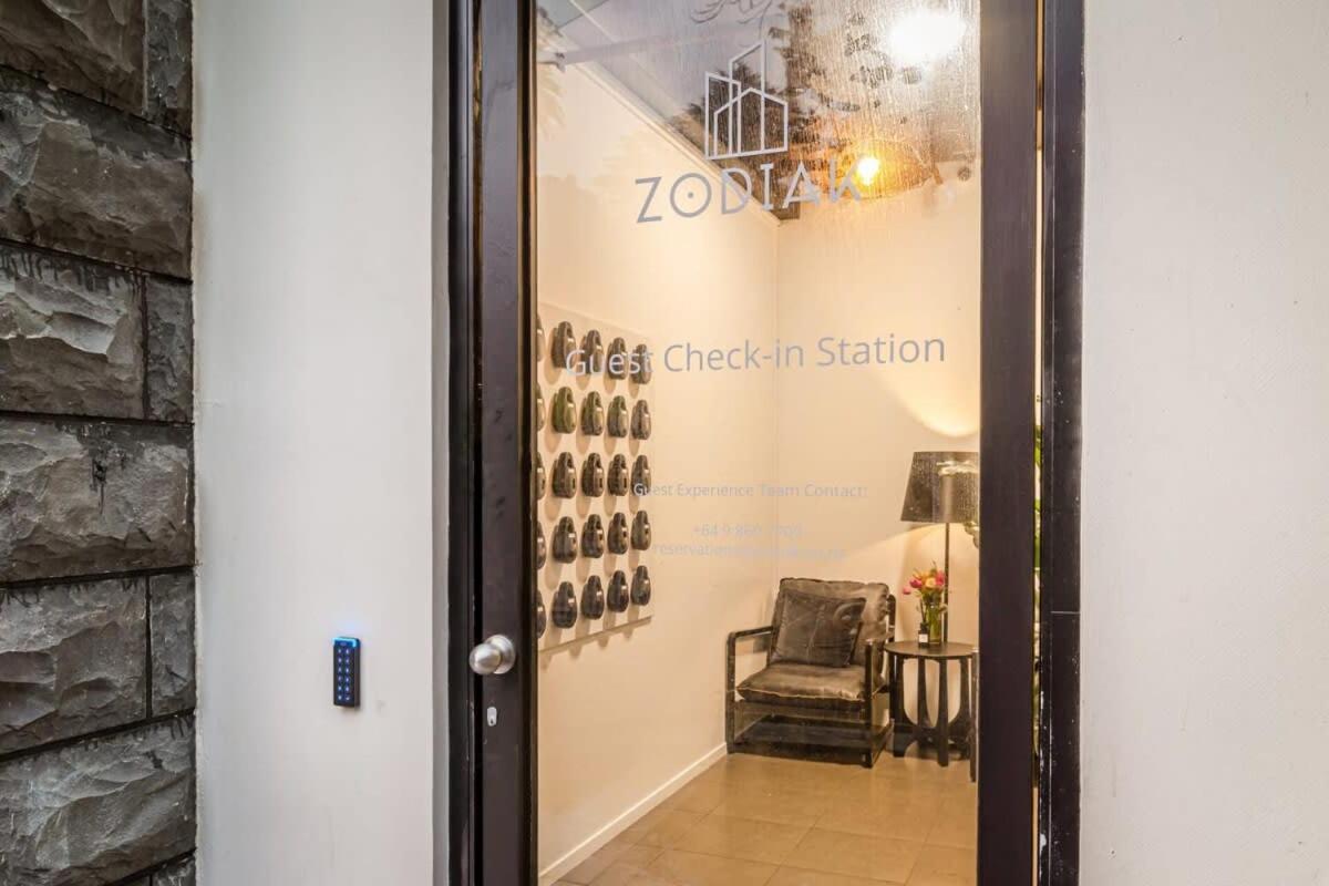Bright One Bedroom Beauty With Balcony And Unbeatable Views Auckland Exterior foto