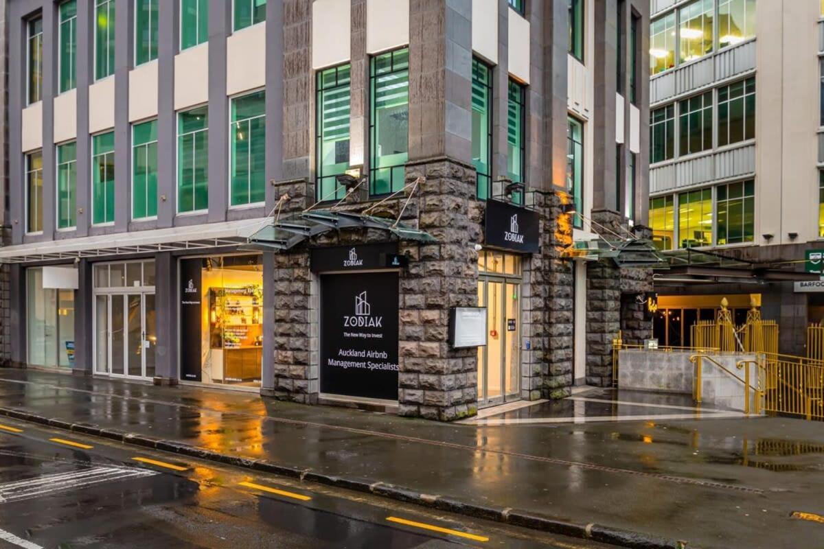 Bright One Bedroom Beauty With Balcony And Unbeatable Views Auckland Exterior foto